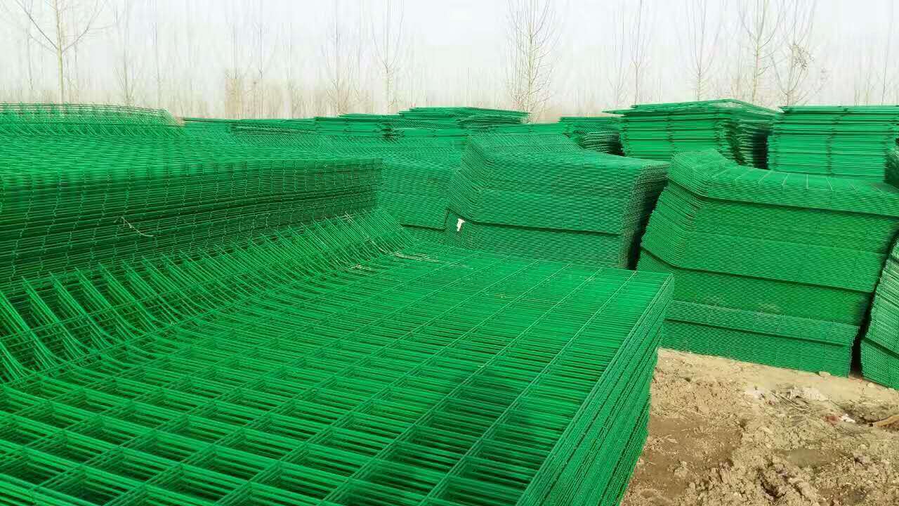 雙邊絲隔離柵現貨